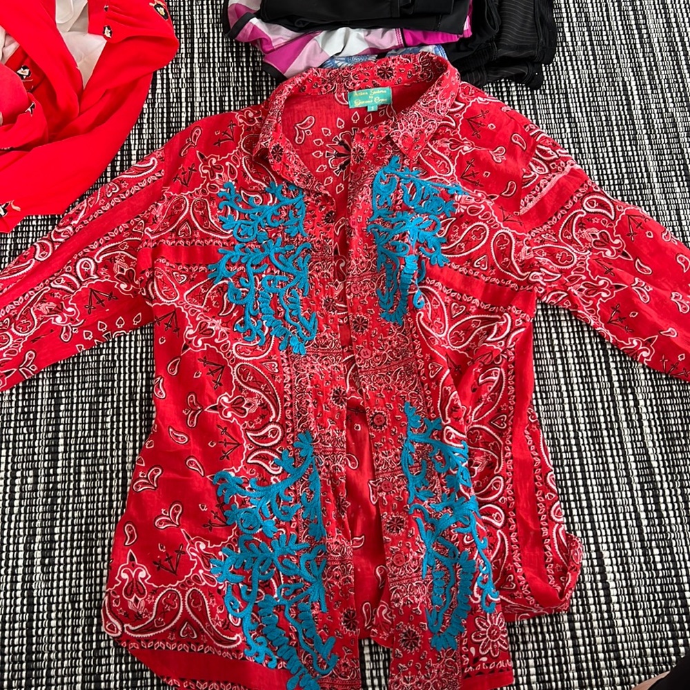 Antica santoria button down . Worn 1x . Excellent condition